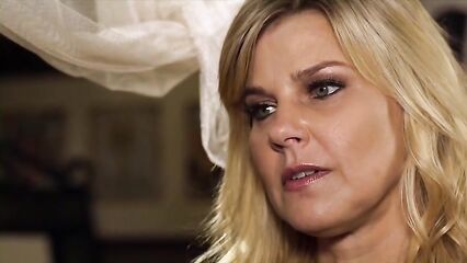 Мальчишник: Первый опыт | Milf (2010) эротическая комедия