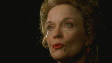 Бордель — эротический фильм со смыслом и переводом