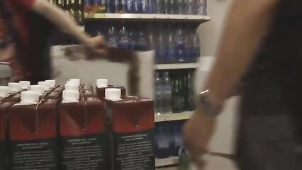 Мастер класс от Арт группы Война: Как украсть курицу