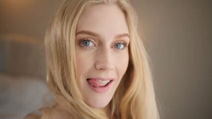 Порно фильм для взрослых: Первый сквиртинг с молоденькими