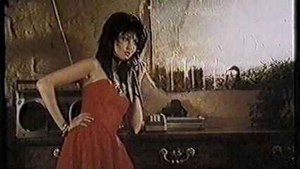 Парижские проказницы — порно фильм с русским переводом